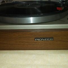 真空管ラジオ用昭和レトロレコードプレーヤー　昭和レトロ真空管ラジオに繋ぐ！