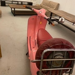 ビンテージベスパ 100cc ピンク 日本正規輸入NARIKAWA