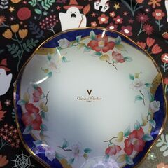 目玉商品。4900円→2450円→2000円。イタリア製、極美品...