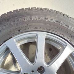 値下げしました！　DUNLOP ｳｨﾝﾀｰﾏｯｸｽ SJ8 215/70R16