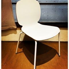 北欧風モダンシンプルデザインの椅子チェア