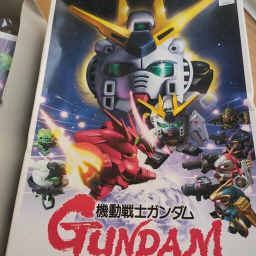 本日新品同様！ガンダム【ＢB戦士逆襲のシェアセット】【インパクトあるパッケージ】中身造り上げてください