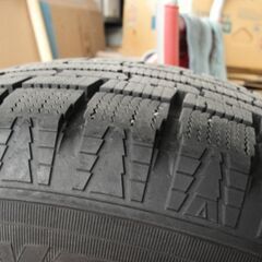 215/60R16 スタッドレスタイヤアルミホイール付4本セット　ホンダオデッセイで使用