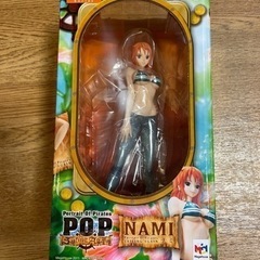 ワンピース　POP  フィギュア　ナミ