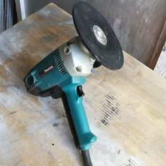 値下げ　マキタ 　180mm　 電子ディスクサンダ　1.8