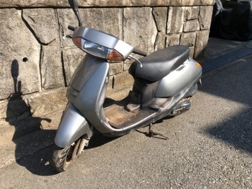 都筑区　リード100 放置車両　不動 都筑区 リード100 放置車両 不動