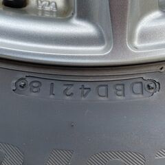 225/65-17  ブリジストン　DM-V2   2018年製　4本