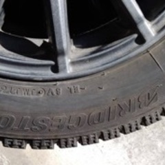 スタッドレスタイヤ N-BOXなど　155/65R 14 ブリザックVRX