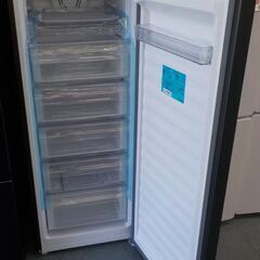 ID373457 1ドア冷凍庫153L（2023年ハイアール製）