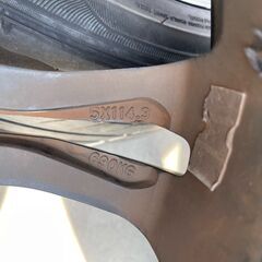 ボルテック　前、ヴォクシーに装着　18インチ×7J　5×114.3（委託品）