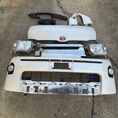 ハイエース4型 スーパーGL 純正フロントパーツ