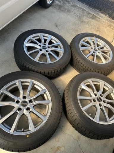 アルファード ヴェルファイア 17インチスタッドレス215/60/17