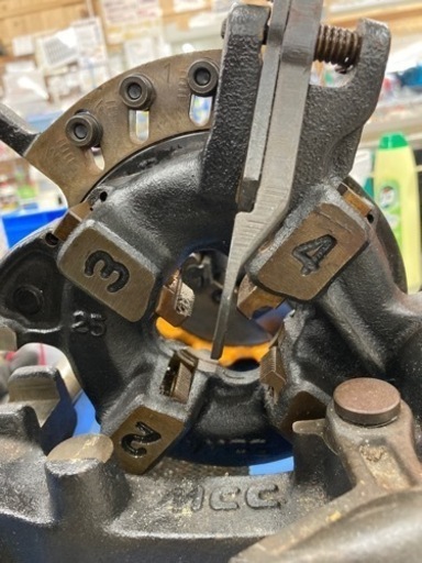 中古品 □ MCC ねじ切り機 ネジプロ25 □ 窓 □ IT40ORTAXWR8