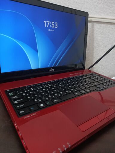 綺麗富士通赤　メモリ6G 高速大容量新品SSD480G搭載　薄型スリムモデル　HDMI Wifi対応