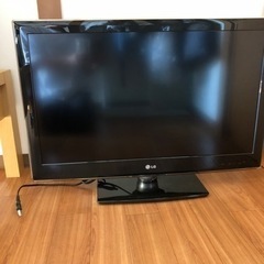 液晶テレビ