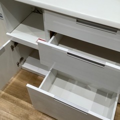 トレファク神戸南店】レンジボード 3枚扉 ホワイト【取りに来られる方 