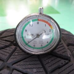 👨‍🦳 17インチ ハリアー30系 純正アルミ スタッドレス付 225/65R17 102Q 4本セット № h002