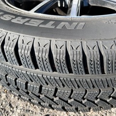 スタッドレスタイヤ 225/65 R17アルミホイール付き4本