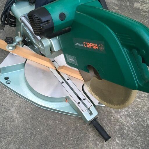 日立 C12FSA スライド丸ノコ【市川行徳店】【店頭取引限定】【中古】管理番号：ITO544LRQNE6 日立 C12FSA スライド丸ノコ【市川行徳店】【店頭取引限定】【中古