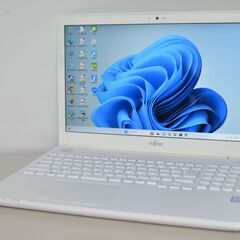 【ネット決済・配送可】中古良品ノートパソコン Windows11...