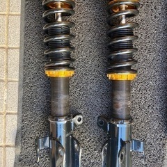 プリウス　XYZ車高調　フルセット！