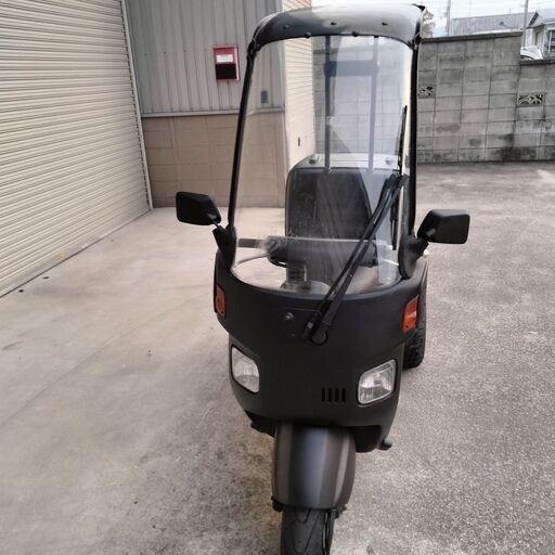 バットモービル？いえ、ジャイロキャノピーです。つや消しブラックで