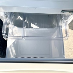 少し大きめ♪AQUA 冷凍冷蔵庫 下冷凍庫 ホワイト 184L