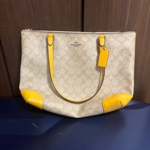 coach 新品ハンドバック　値下げしました。