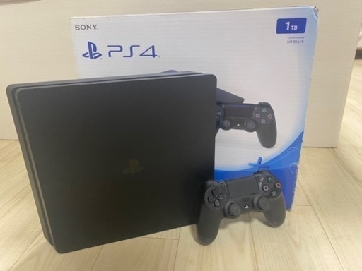 【美品】SONY PlayStation4 CUH-2000BB01 1TB