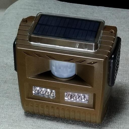未使用品！イノシシ　たぬき　シカ撃退器 猫よけグッズ カラス鳥害対策  ソーラー充電