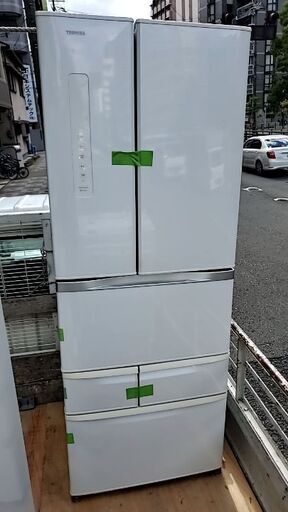 大型冷蔵庫。510リッター！自動製氷つき。2013年！