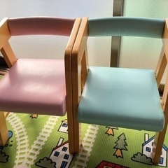 子ども　キッズ　椅子　高さ調整可能