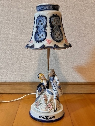 西洋陶器人形ランプ