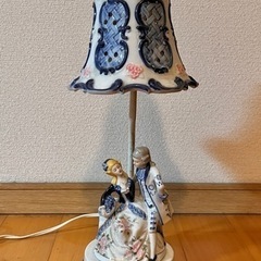 西洋陶器人形ランプ