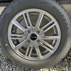 冬タイヤ　スタッドレスタイヤ　ブリヂストン　VR2