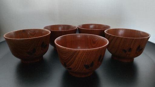 漆器／天然木／椀、箸、箸置き x 5、爪楊枝入れ