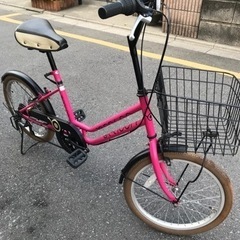 自転車　ママチャリ　カゴ　鍵付き　ギア付き