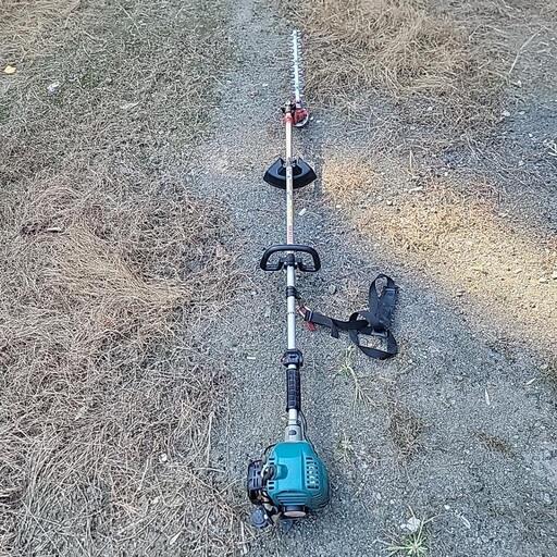 マキタ刈り払い機　バリカン付き