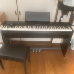 電子ピアノ　CASIO PX-160