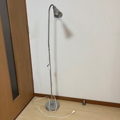 引っ越しセール　IKEA スタンドライト　LED