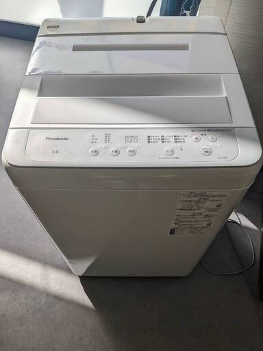 068【中古品】Panasonic パナソニック NA-F5B1 2022年製 5kg 全自動洗濯機