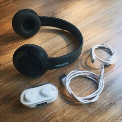 【難アリ】Bluetooth ヘッドホン　イヤホン　セット