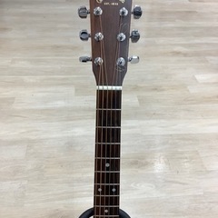 MARTINのアコースティックギター(000-18)のご紹介です