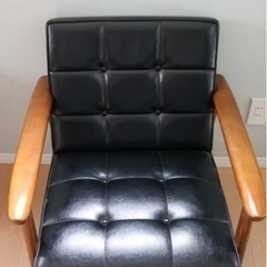《受け渡し予定済み》カリモク60 Kチェア　ブラック　１シーター