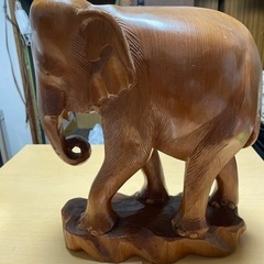 取引決まりました木彫りの象(置き物)2