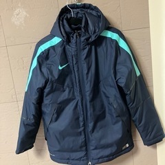 NIKE ジャンパー　Lサイズ