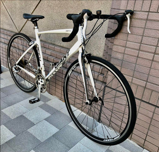 GIANT ジャイアンツ　DEFY3ロードバイク
