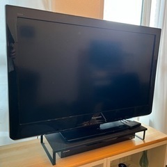 Panasonic 32型テレビ　2011年式　映ります（DVD...