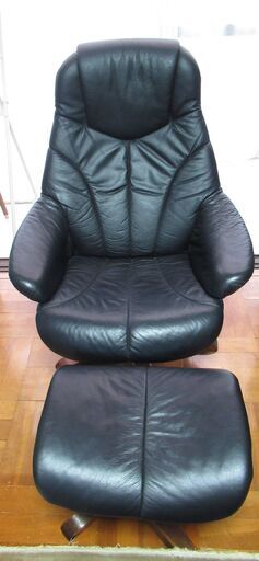 革、リラックスチェア、黒、中古