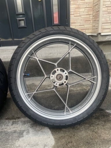 GSX400S刀ホイール 100%新品，2025 GSX400Sカタナ フロントホイール